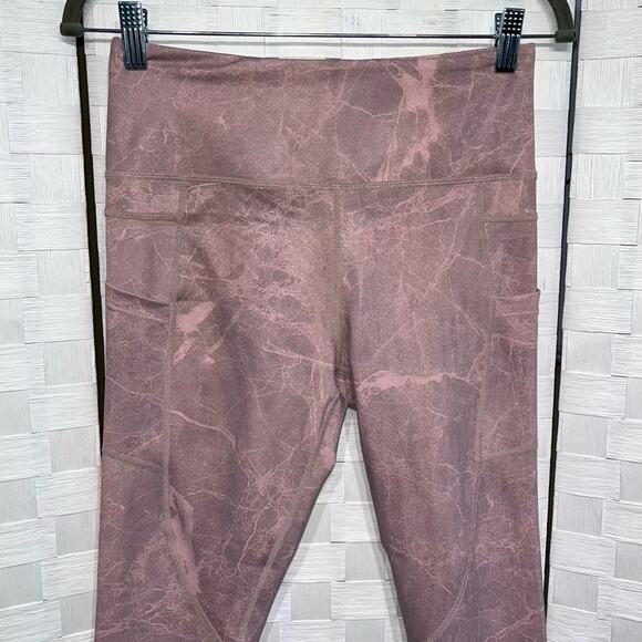 Zyia Pink Digital Granite Pocket Light N Tight Hi-Rise 7/8 Leggings Size 6 - Picture 11 of 12